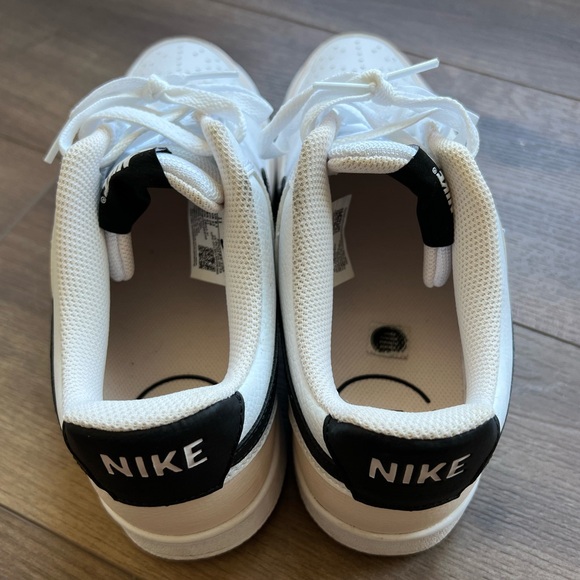 SOLD - Nike Court Vision Low Next Nature Women's Sneaker, Size 11🤍 - Picture 7 of 10